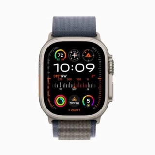Apple Watch Ultra2 49mm GPS+Cellularモデル チタニウムケース ブルーアルパインループ MREQ3J/A 